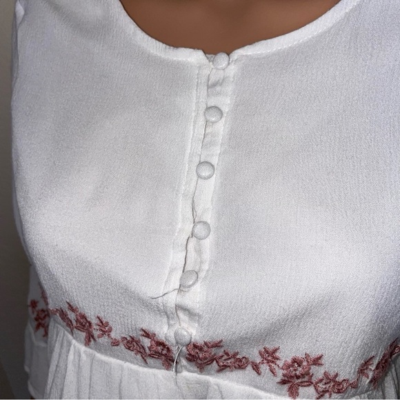 Orange Creek baby doll style 3/4 button down white embroidered boho flowy top - Picture 6 of 12